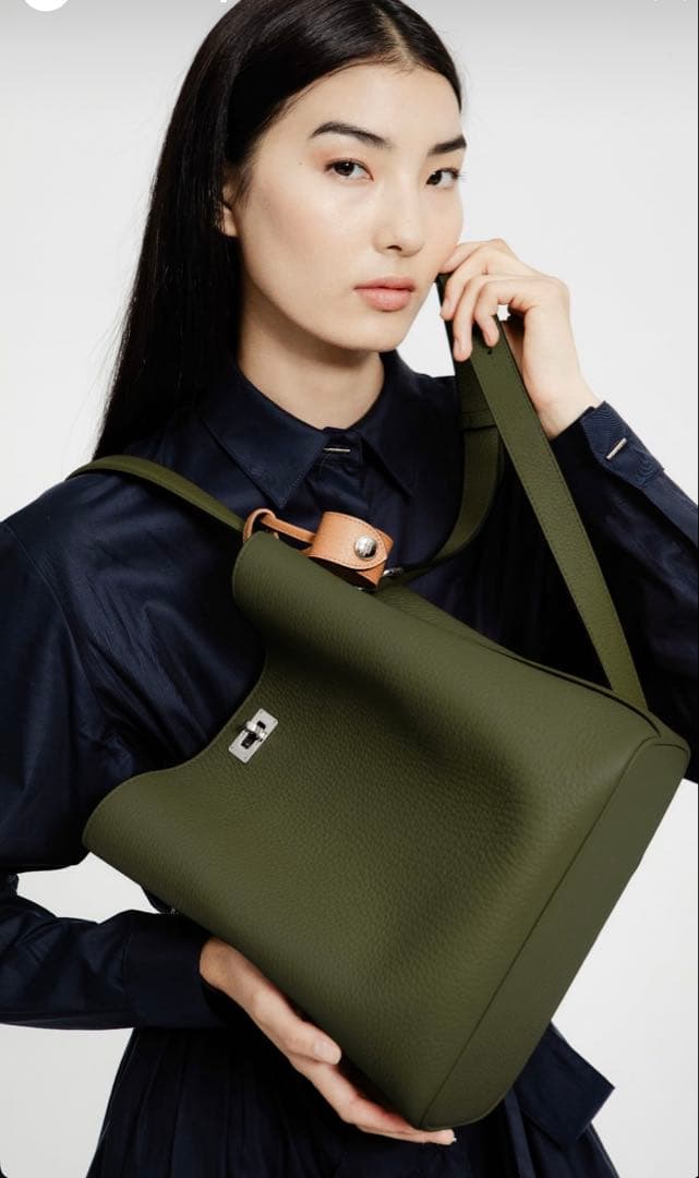 新品☆ミチノパリ　グローブホルダー　キャメル色　ルテス オデオン