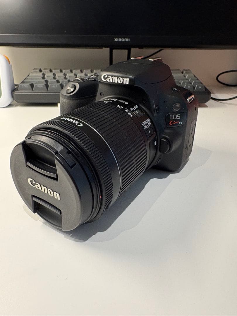 Canon EOS Kiss X9 デジタル一眼レフ