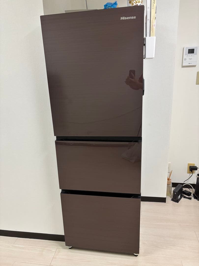 美品　Hisense 冷蔵庫 HR-G280HBR 283L 2024年製