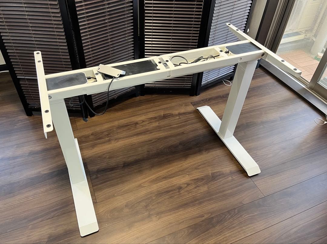 [週末お値下げ］FLEXISPOT EJ2 白 電動昇降デスク 脚のみ