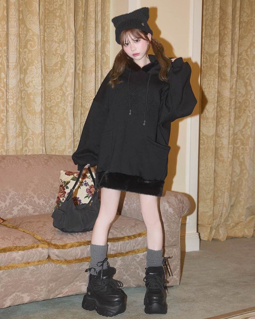 ミシェルマカロン ファートリミングビックパーカー michellMacaron