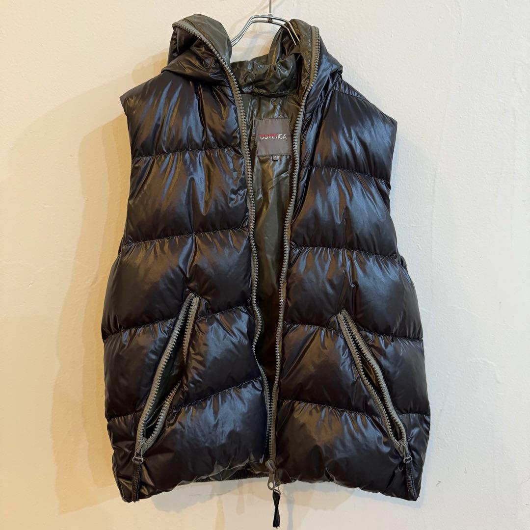 DUVETICA ブラックダウンベスト 48