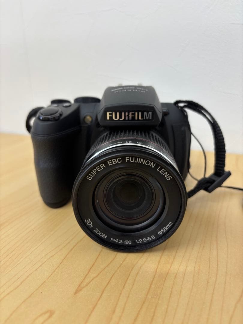 FUJIFILM FINEPIX HS20EXR 30倍ズーム