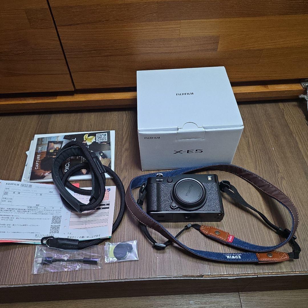 FUJIFILM X-E5 ブラック