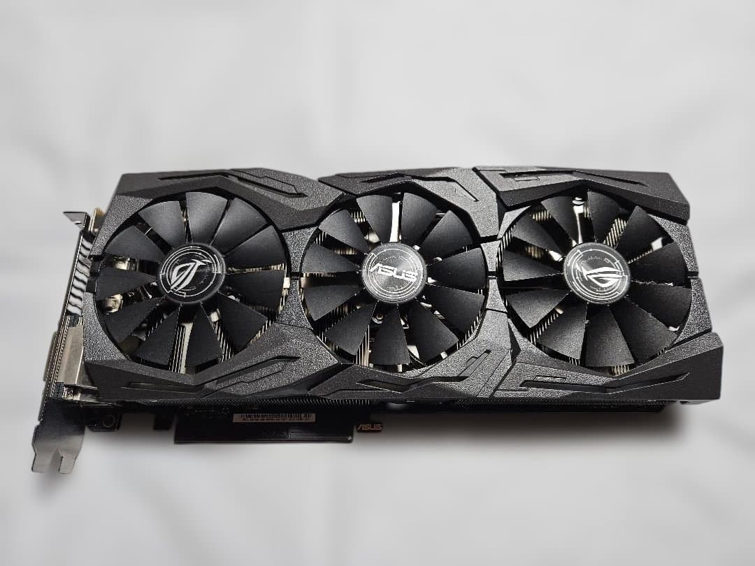 ASUS GTX 1080 グラフィックボード