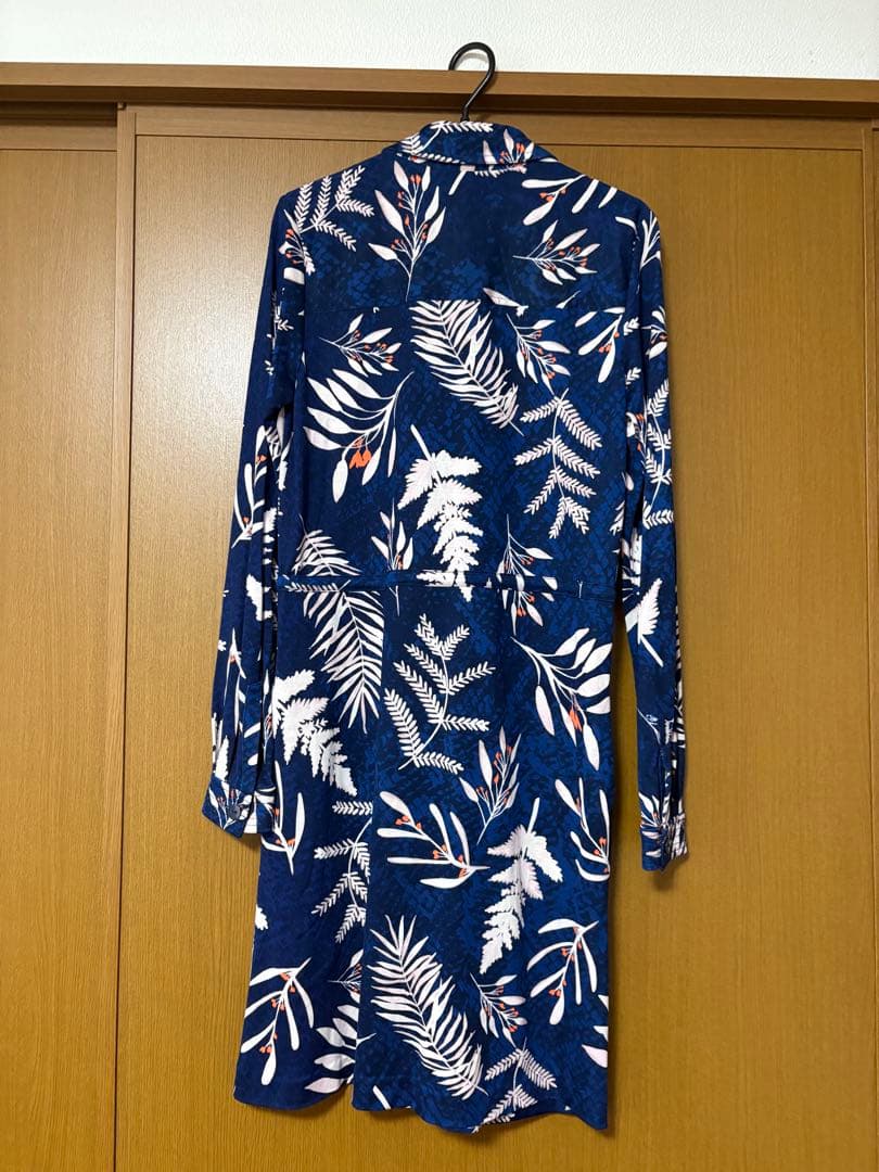 【新品タグ付き】ダイアンフォンファステンバーグ ワンピース　4 シルク100%