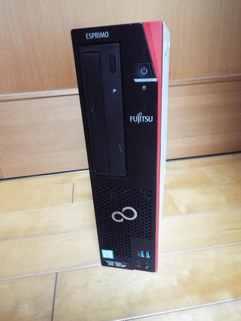 Windowsデスクトップ ESPRIMO D588/BX i5-9500 16G SSD256G+HDD