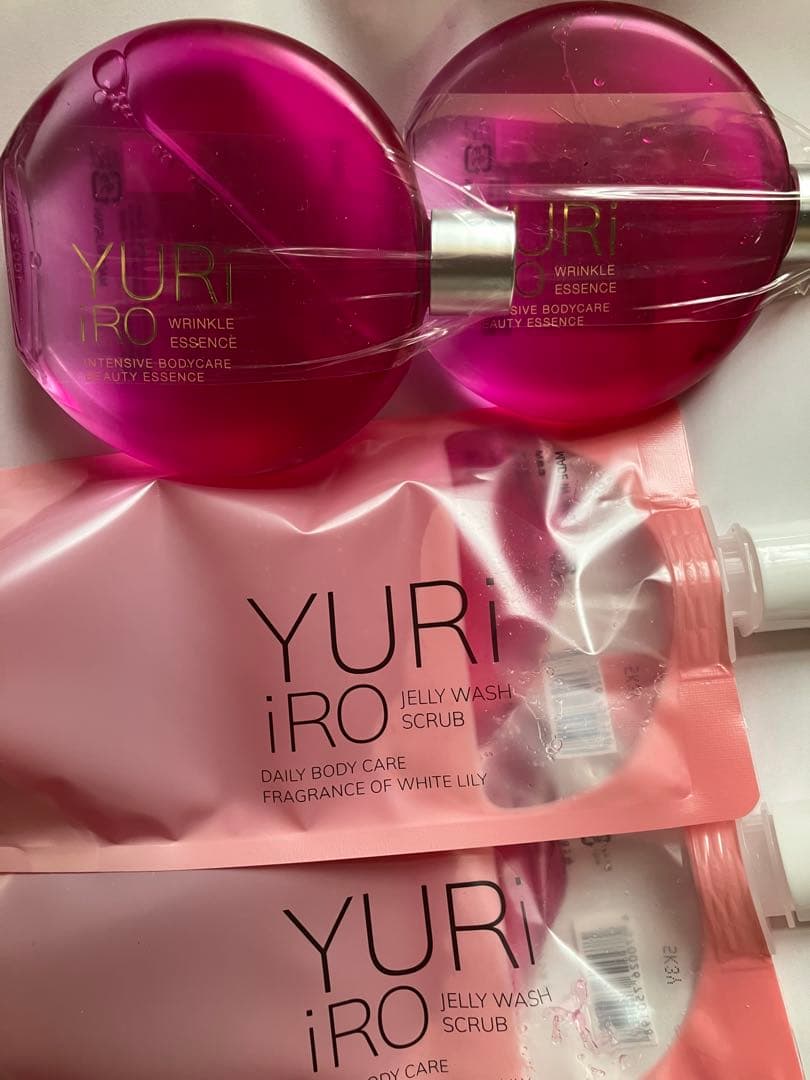 ボディローション YURI iRO WRINKLE ESSENCE & JWASH SCRUB