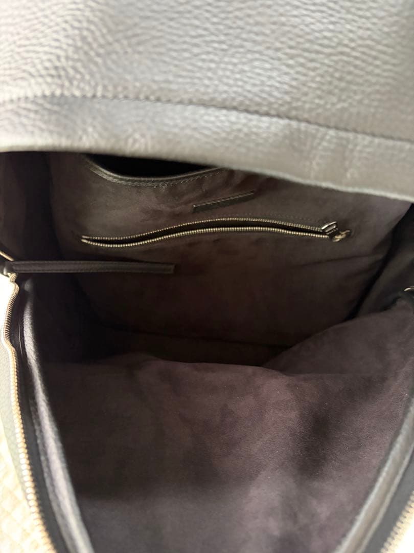 【トッキー 】ACATEアカーテ　レザーバックパック　黒（ブラック）