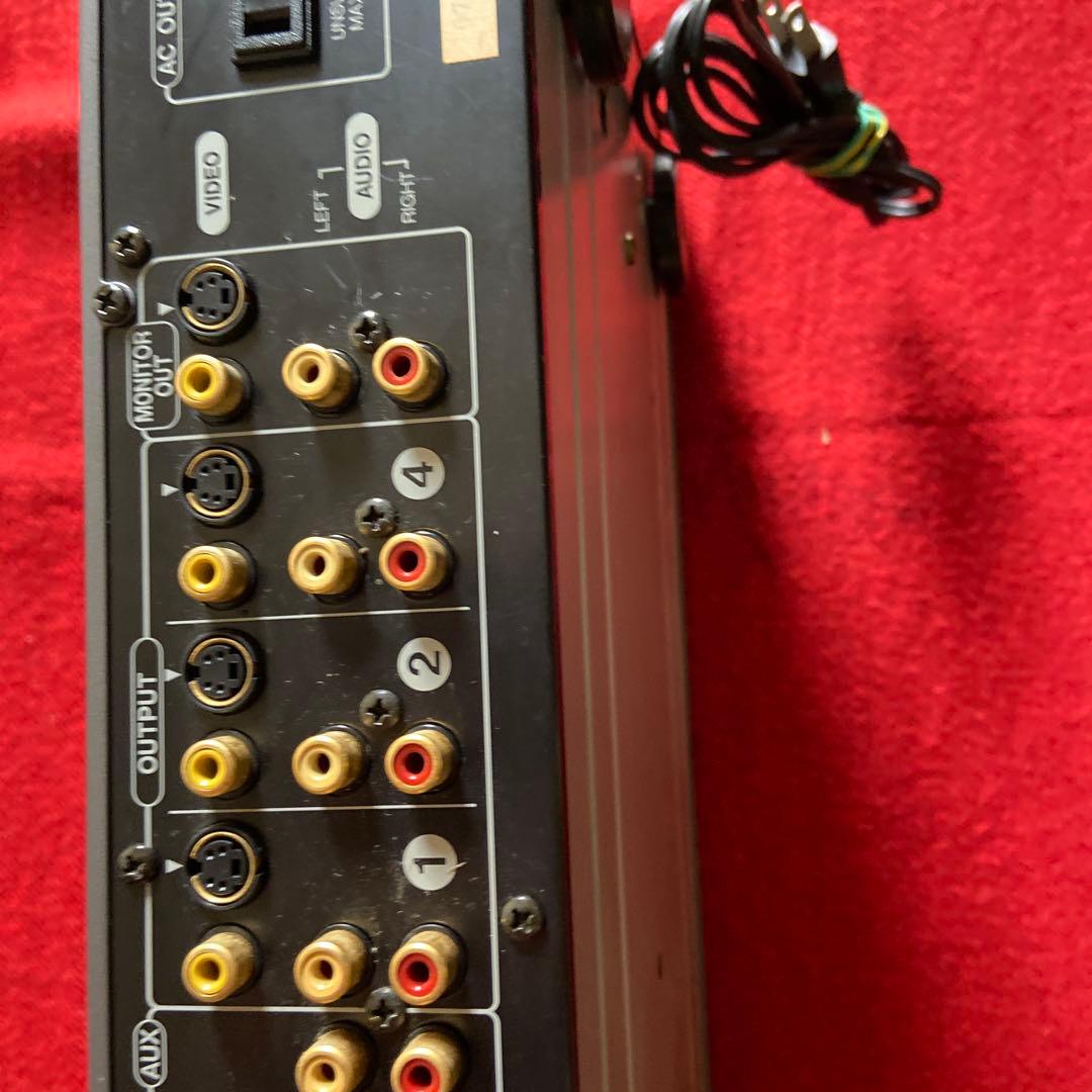 オーディオ機器切り替え機　最大7台AV出力 S-Video ビクター製