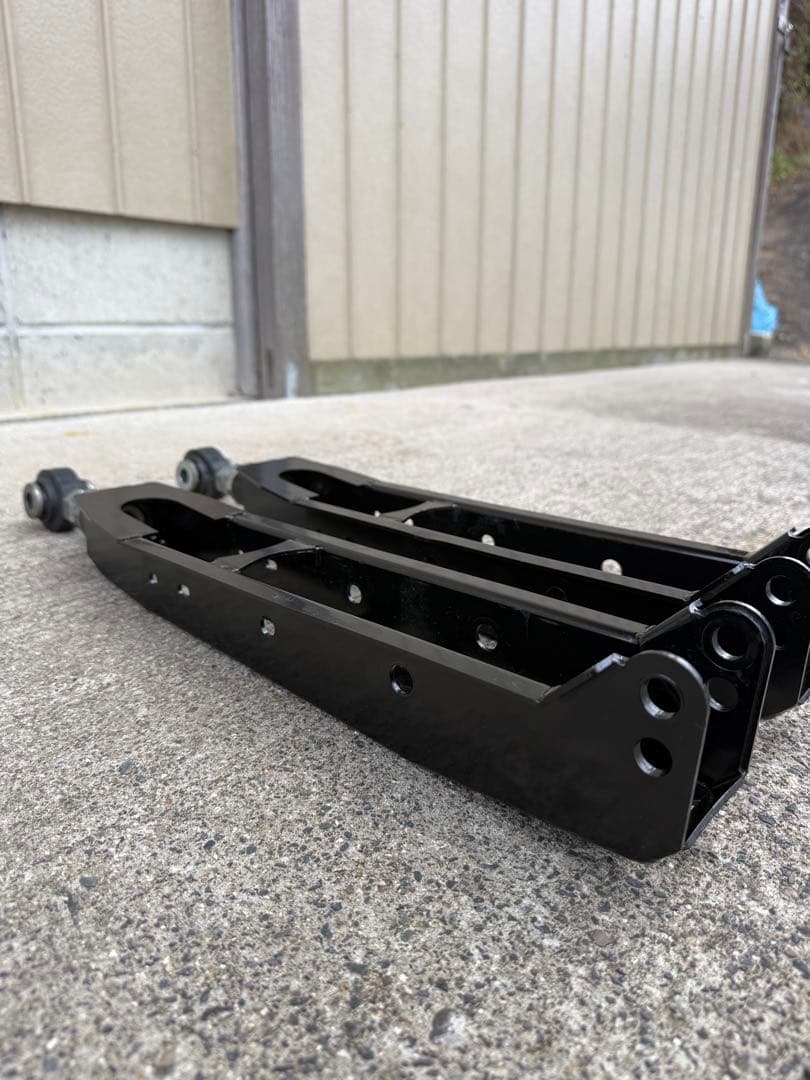 86 BRZ シルクロード　リアロアアーム