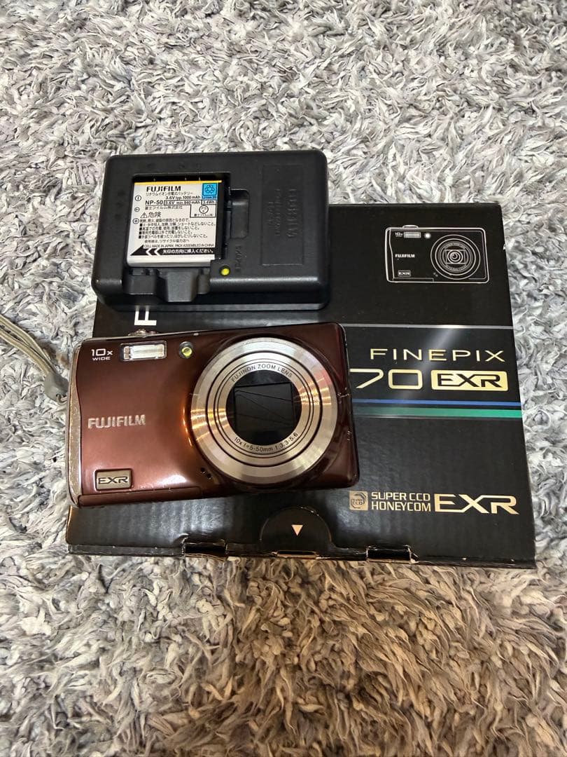 FUJIFILM FINEPIX Z70 EXR ブラウン