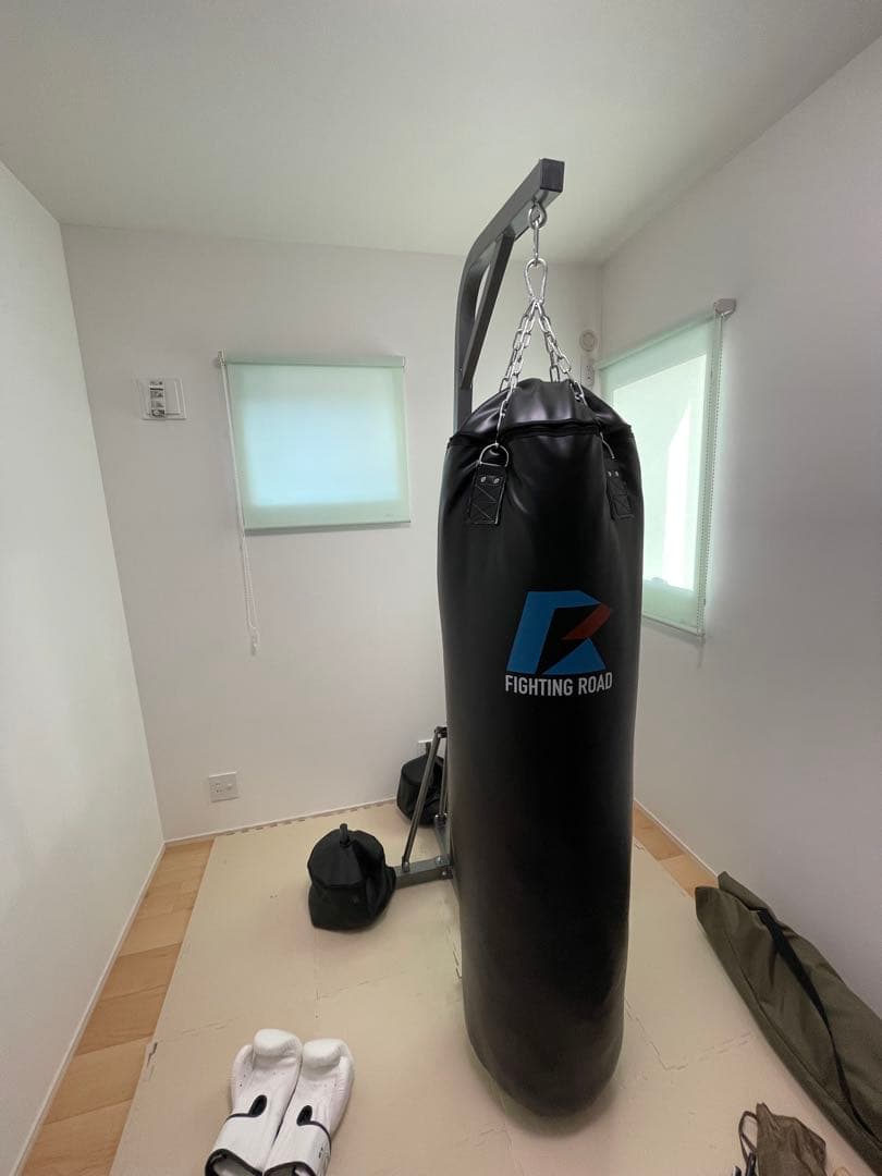 サンドバッグスタンド