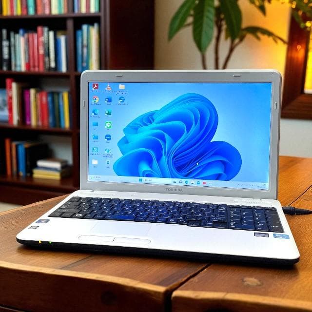 ⭐️人気Dynabook 大容量640 ノートパソコン win11 PC オフィス