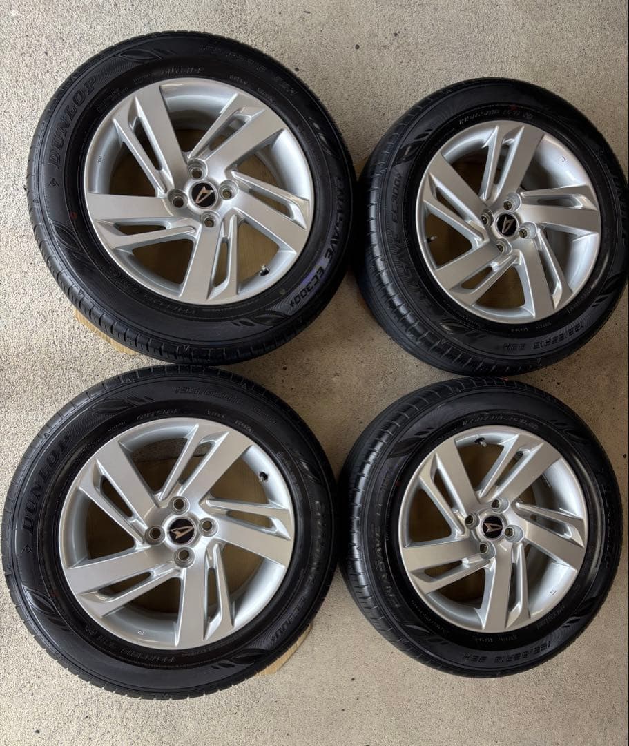 ダイハツロッキー純正アルミDUNLOP エナセーブ EC300 ４本セット