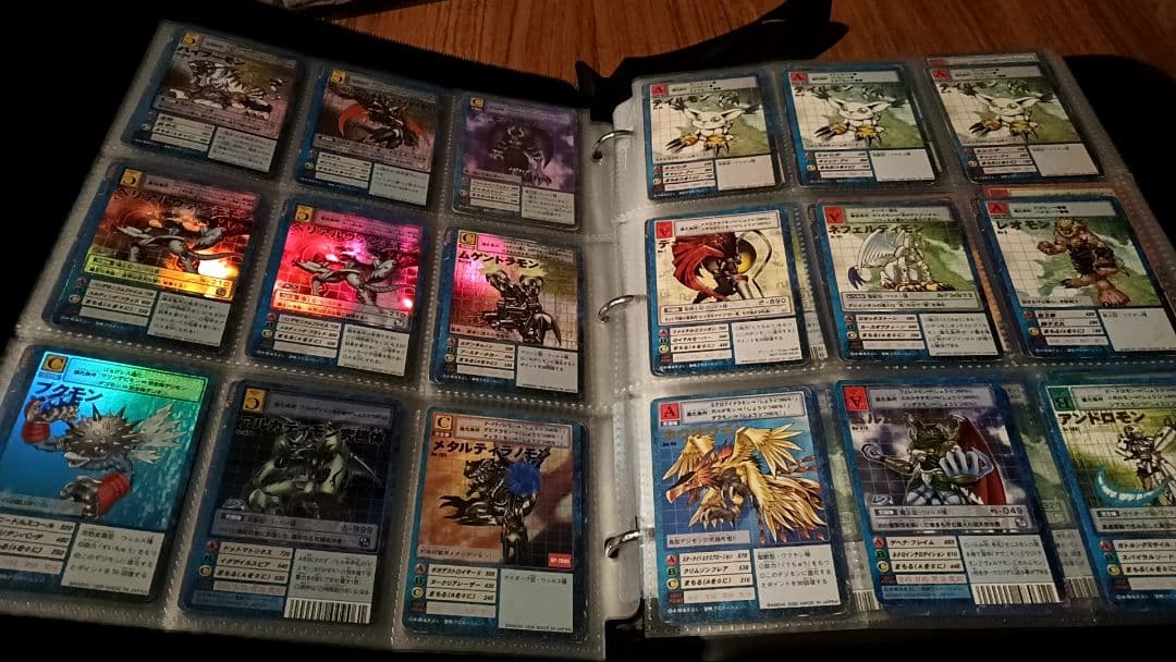 旧デジモンカードゲーム900枚弱まとめ売り