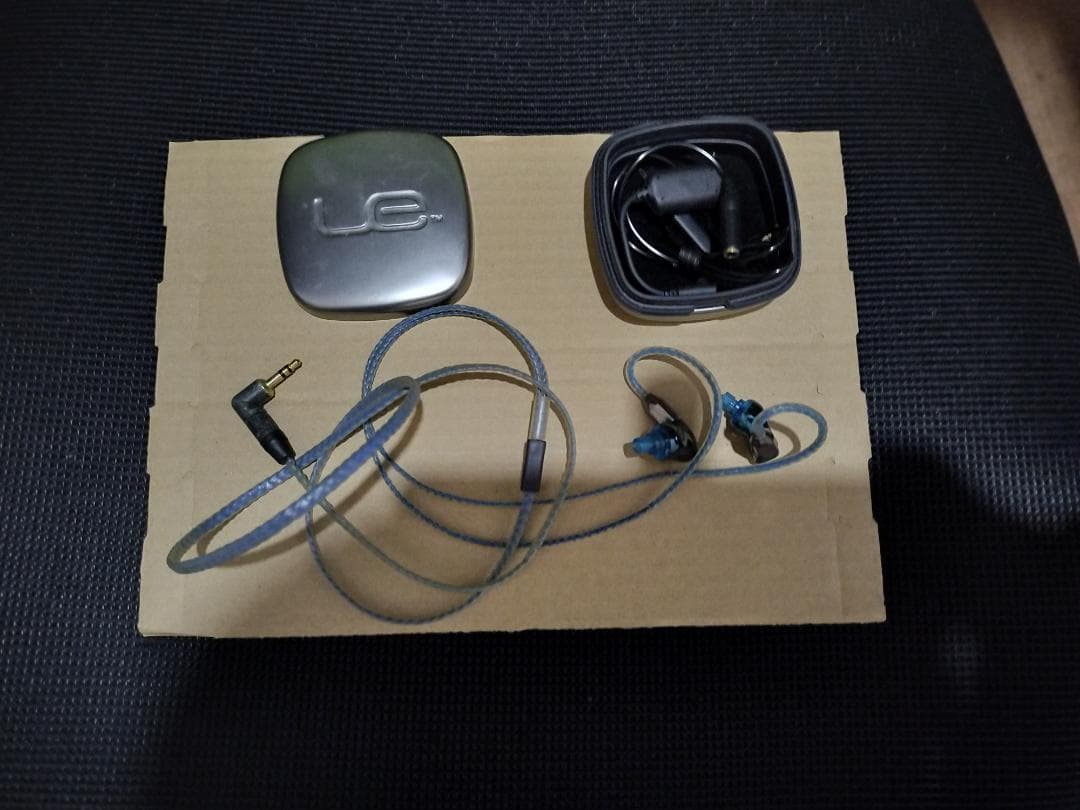 イヤホン Ultimate Ears Triple.fi 10 Pro