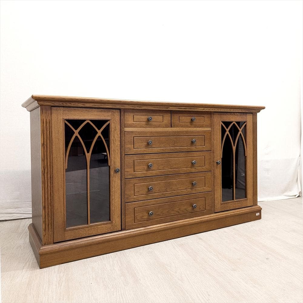 美品　旭川家具　近藤工芸　サイドボード　リビングボード　飾り棚　キャビネット