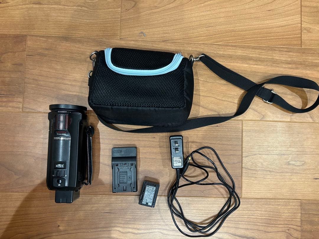 【送料込み】　Panasonic HC-VX985M ※SDカード無し