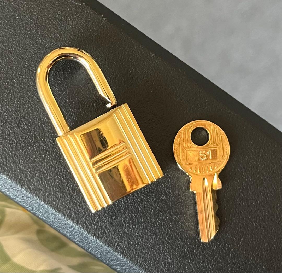 HERMES エルメス カデナ ゴールド 鍵付き パドロック　南京錠