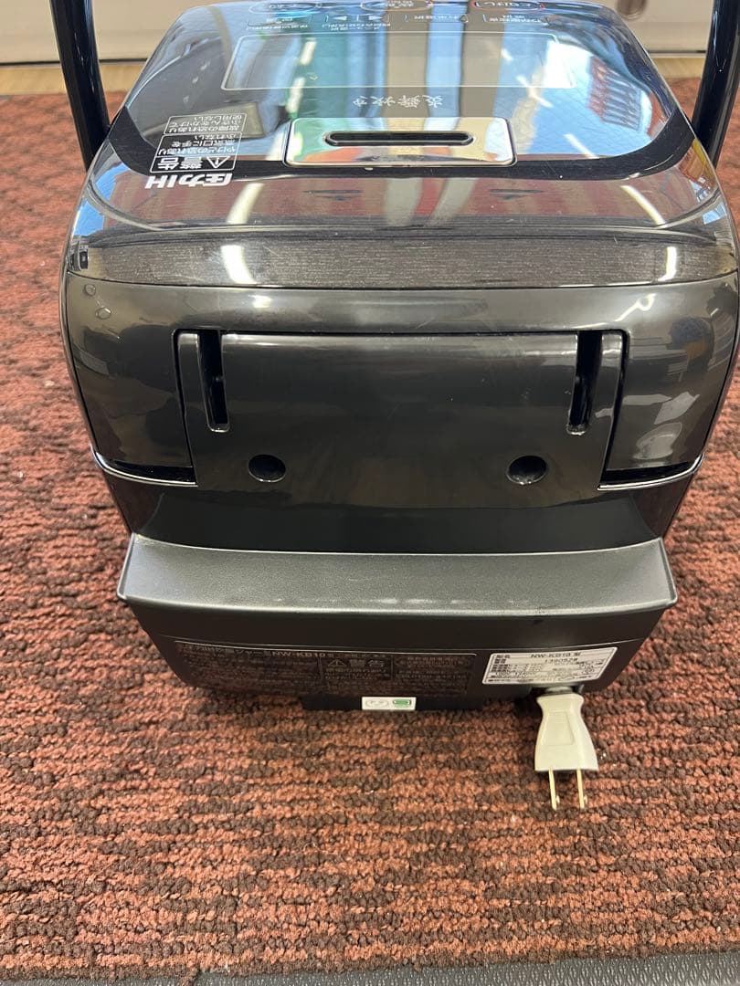 雪*様 象印(ZOJIRUSHI) 炊飯器 炎舞炊き NW-KB10 5.5合