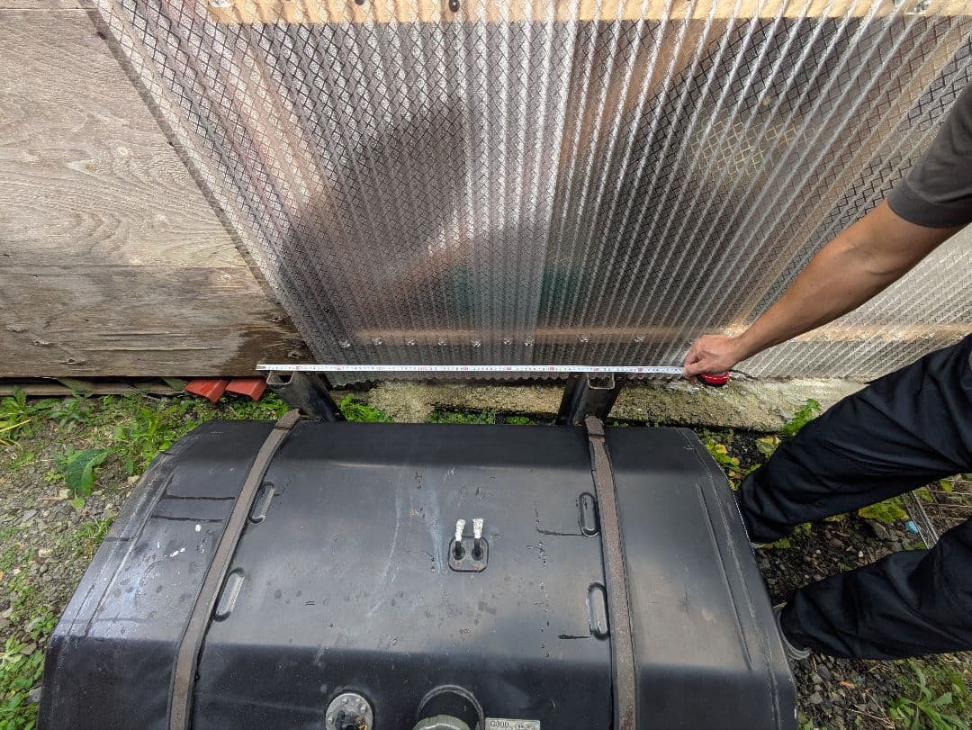 三菱ふそう 大型トラック燃料タンク 300リットル