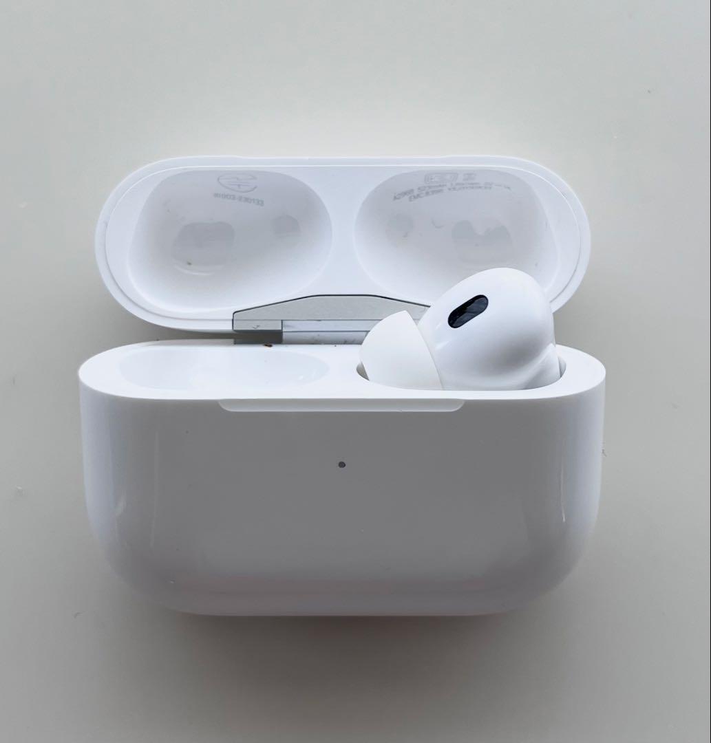 AirPods Pro2 右耳のみ&充電ケース ワイヤレスイヤホン