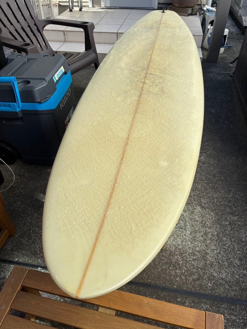サーフボード　ミッドレングス　6'10