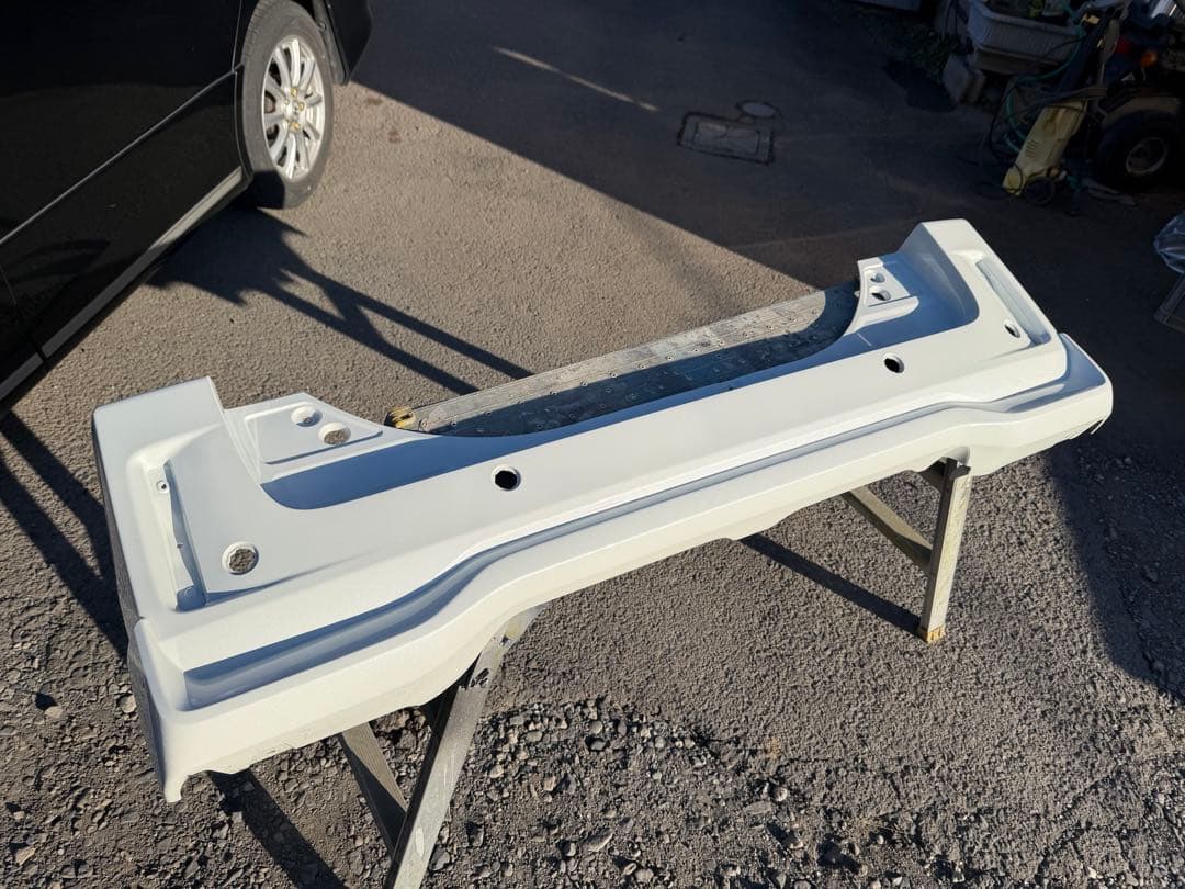 スペーシアカスタム MK54S MK94S 純正 リアバンパー ホワイトパール