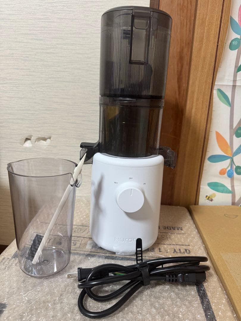 Hurom ジューサー ホワイト スロージューサー H310A ホワイト 美品