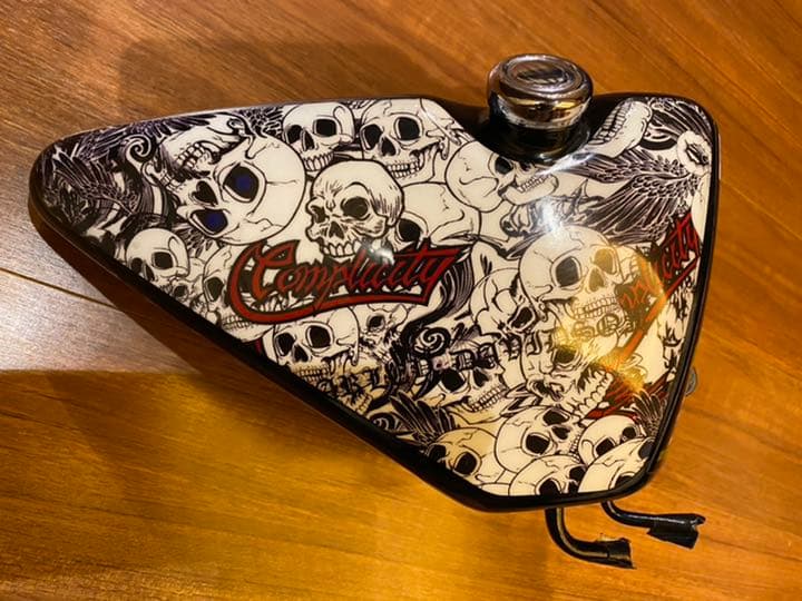 Ikumi  オイルタンク　スポーツスター