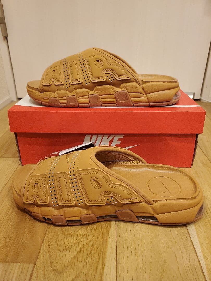 【送料込み】ナイキ エアモアアップテンポ スライド フラックス　29.0cm