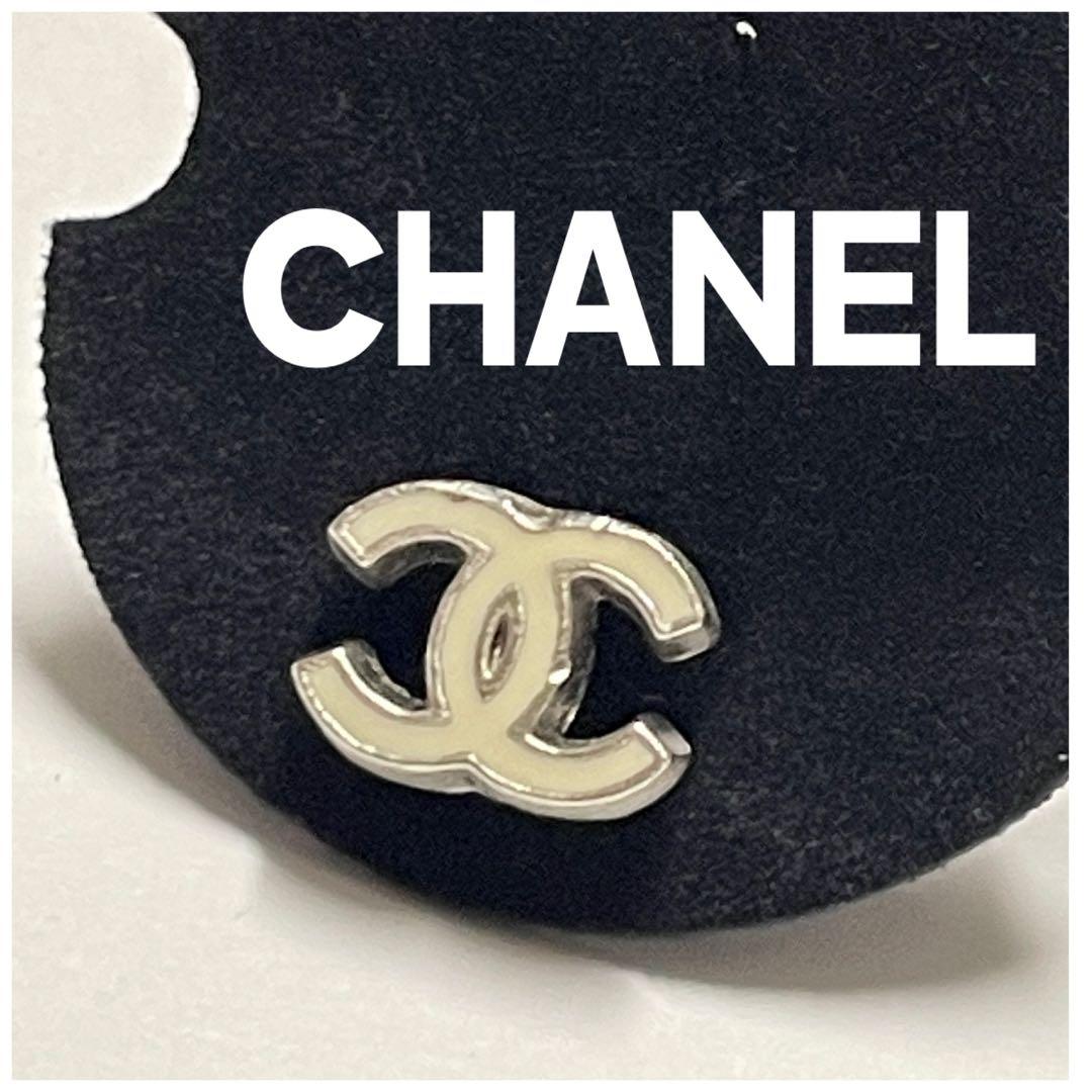 CHANELシャネル 片耳　ピアス　❤︎