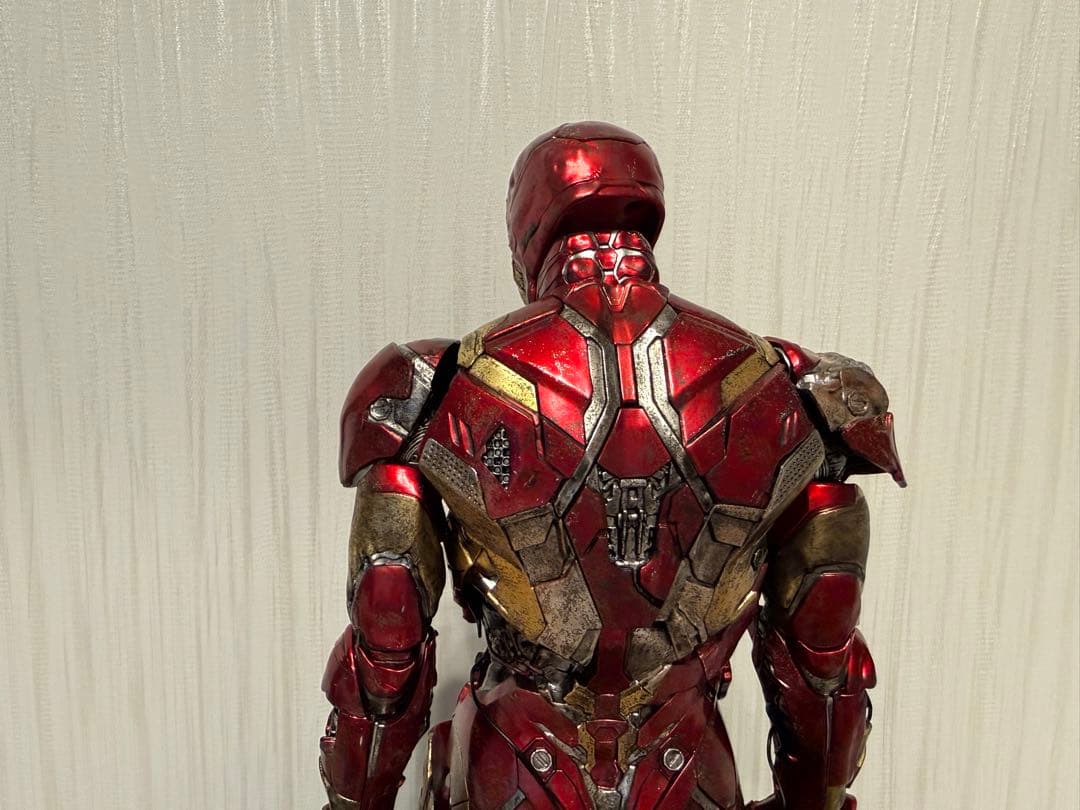 ホットトイズ hottoys 1/6 フィギュアアイアンマン ゾンビ版