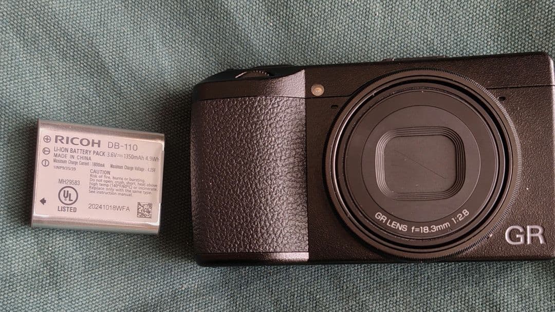 RICOH GR III 低シャッター583回