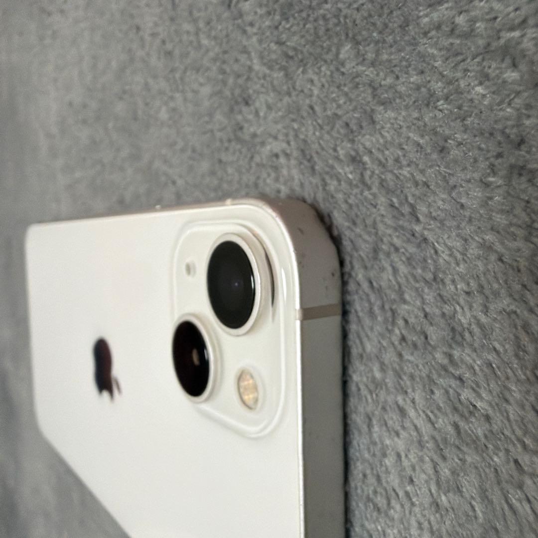 Apple iPhone 13スターライト本体　256GB