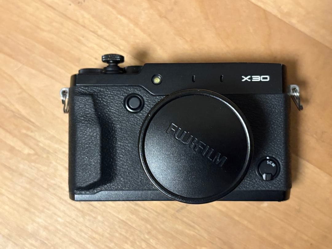 デジタルカメラ FUJIFILM X-30
