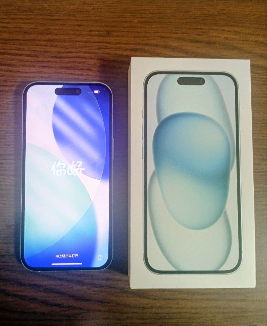 iPhone15 128GB simフリー