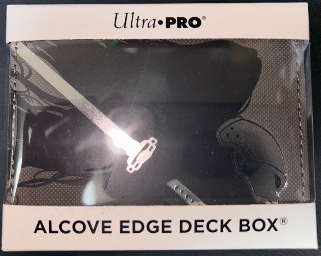 Ultra PRO DECK BOX セフィロス　デッキケース　FF