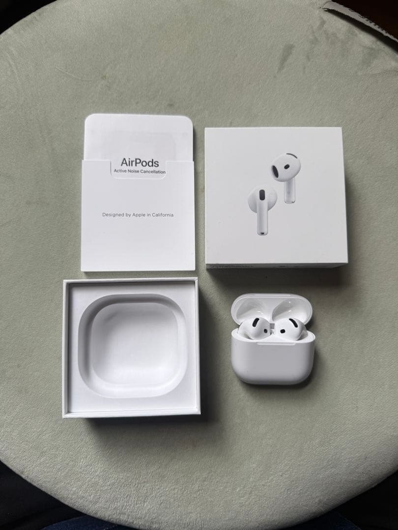 AirPods4ノイズキャンセリング搭載 正規品
