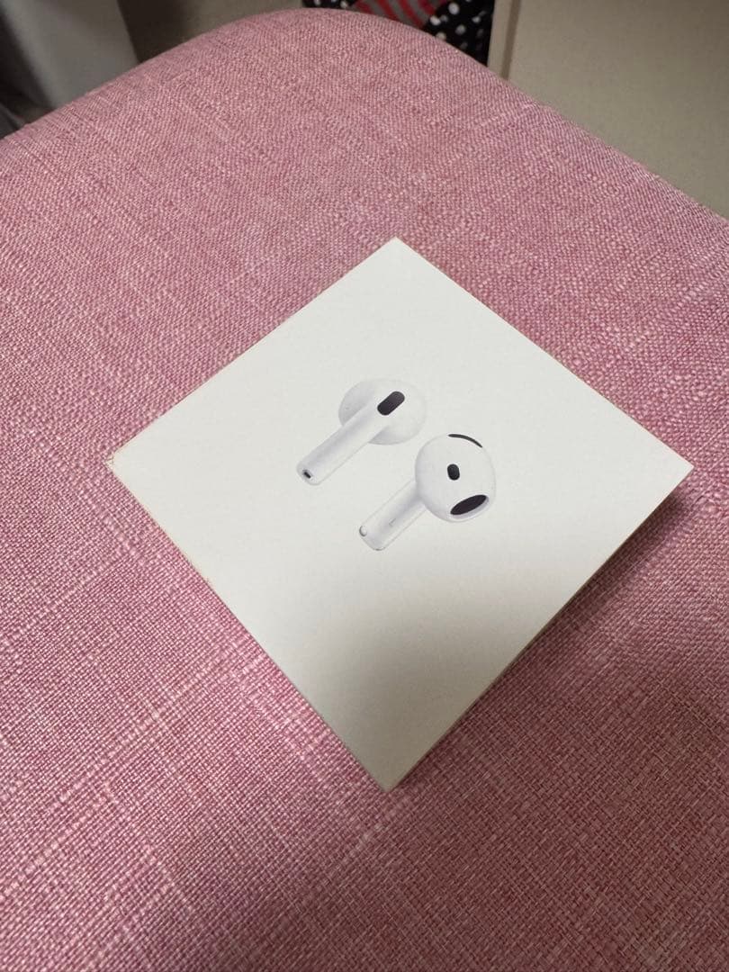 Apple AirPods4本体 ホワイト