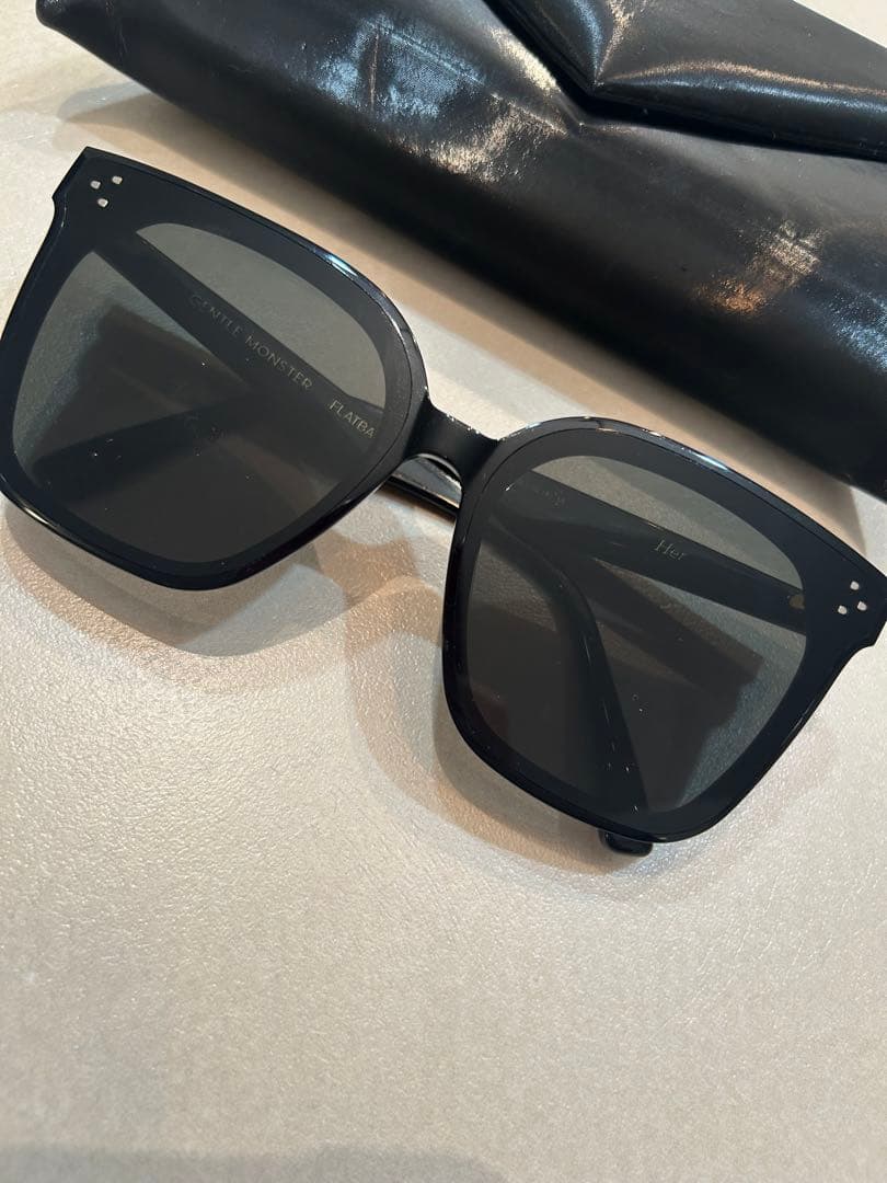 GENTLE MONSTER Her サングラス