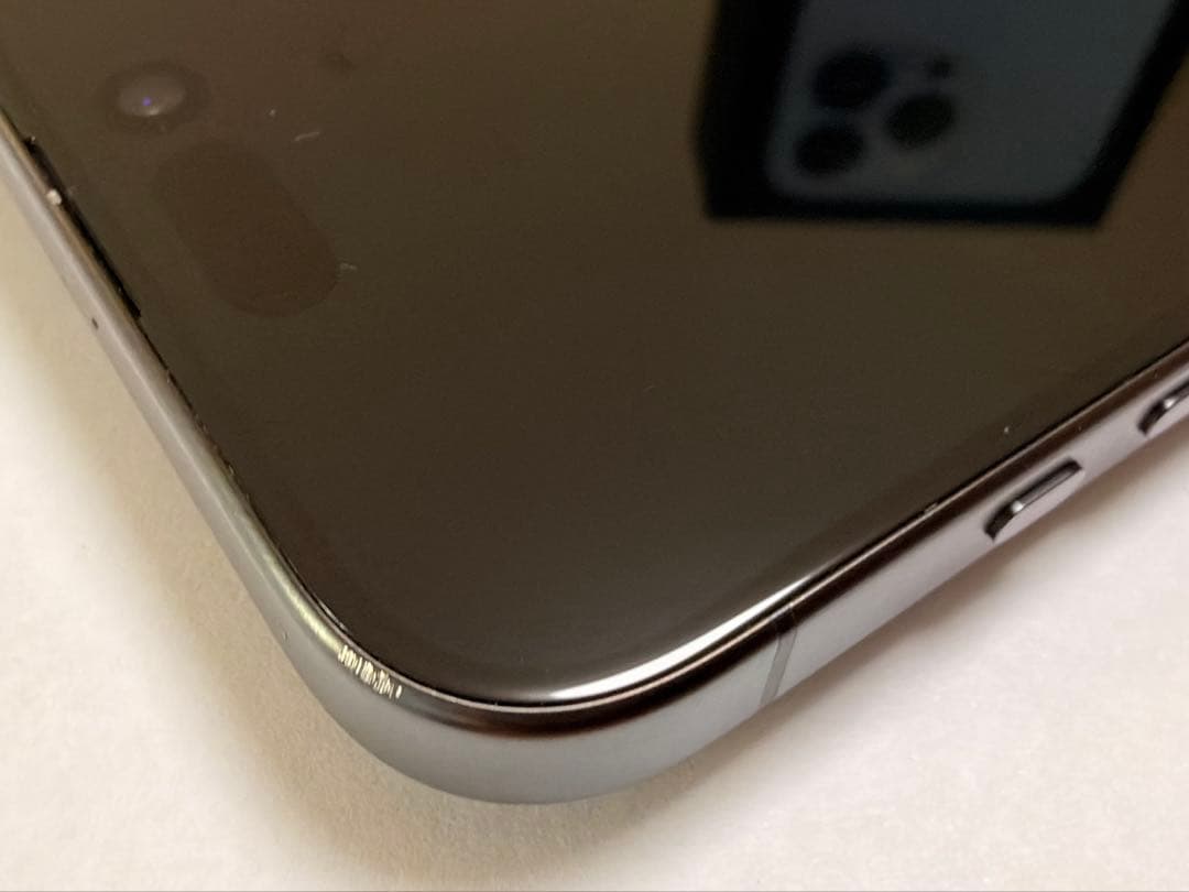 Apple iPhone 15Pro 256GB SIMフリーブラックチタニウム