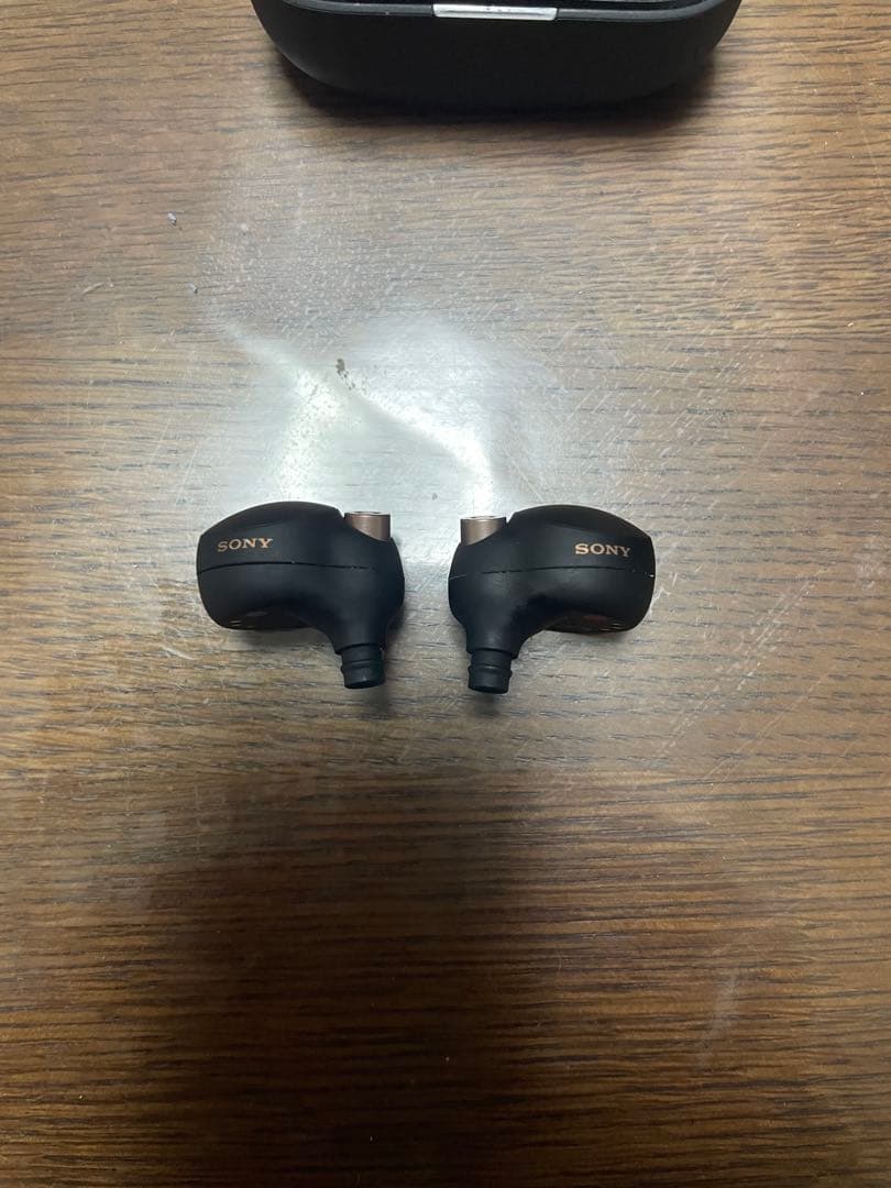 wf-1000xm4 イヤホンバッテリー交換済み