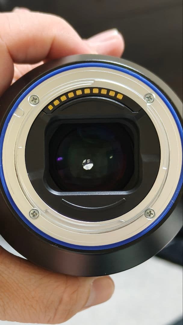 ZEISS Batis 40mm f/2.0 CF Eマウント