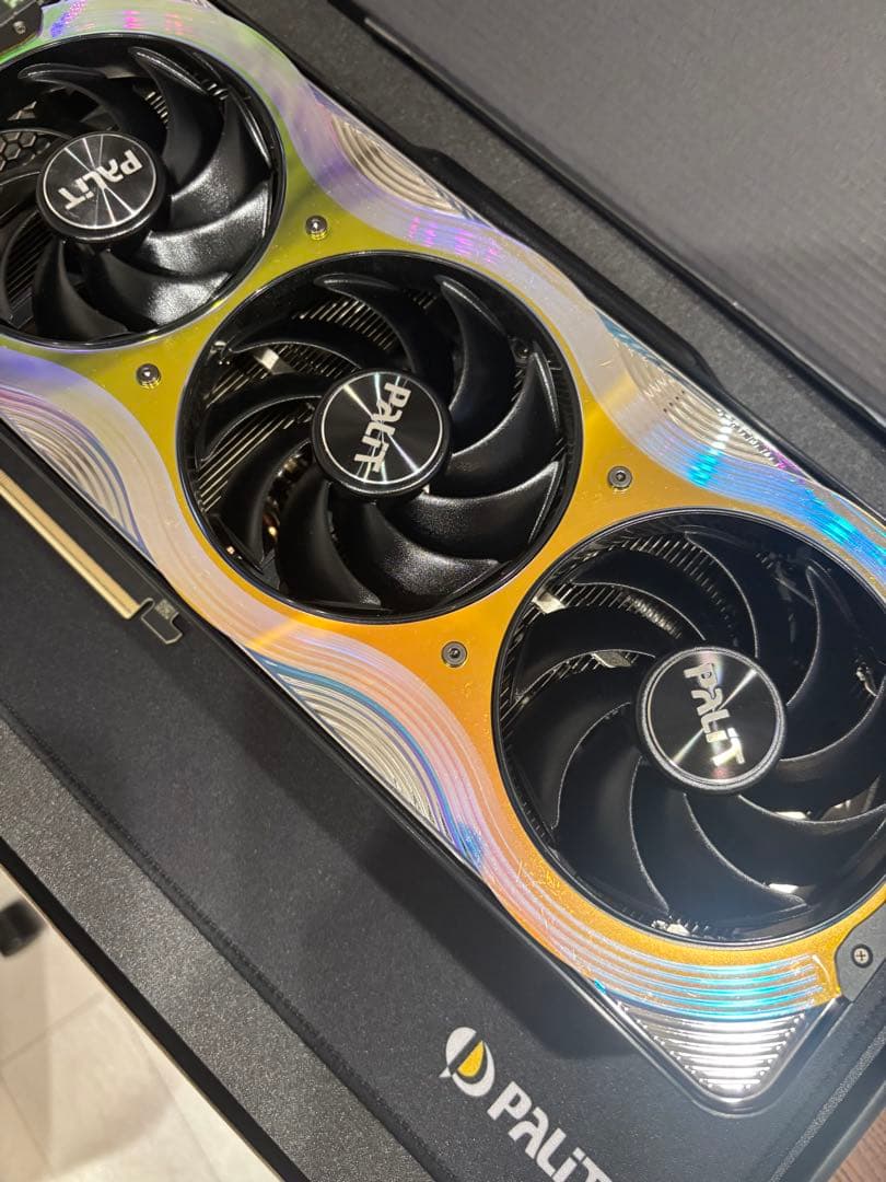 グラフィックボード・グラボ・ビデオカード Palit RTX5090 gamerock 32gb