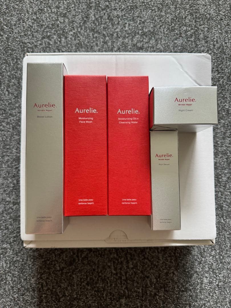 【新品未開封】Aurelie　プレミアムエイジング集中ケアセット